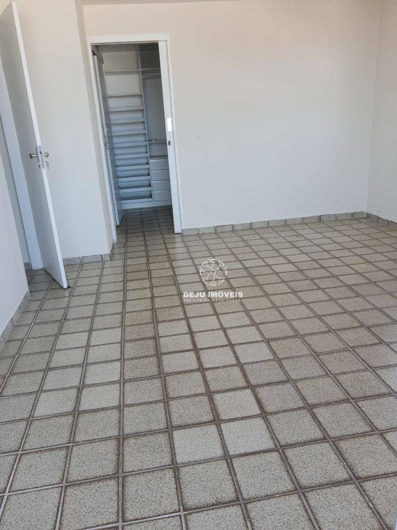 Apartamento à venda com 5 quartos, 300m² - Foto 14