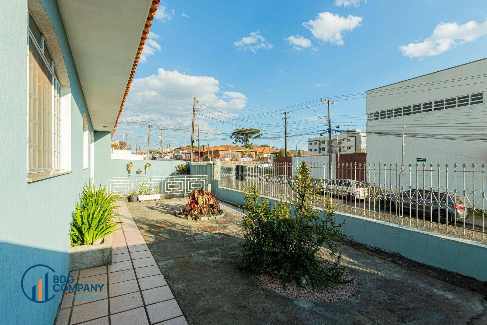 Casa à venda com 3 quartos, 221m² - Foto 18