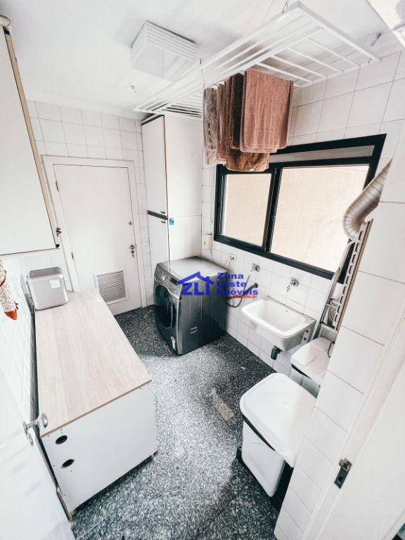 Apartamento à venda com 4 quartos, 137m² - Foto 16