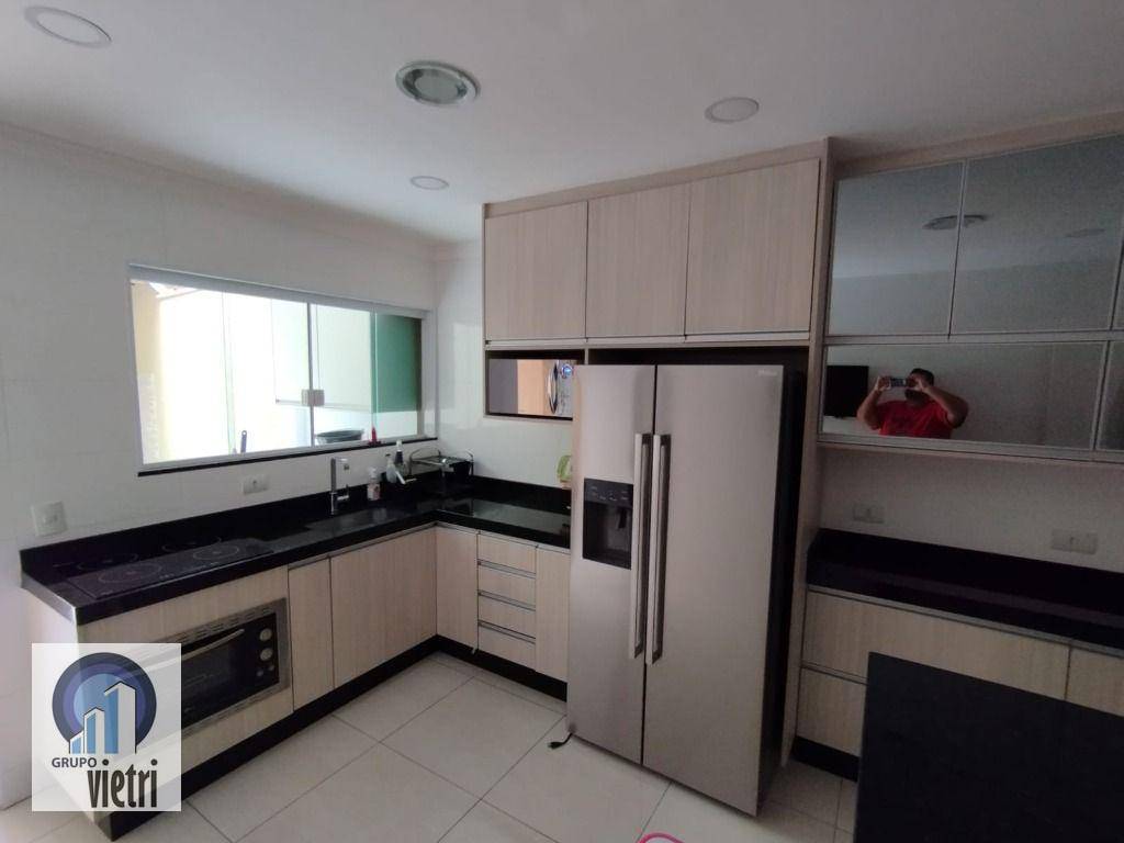 Sobrado à venda com 3 quartos, 200m² - Foto 54