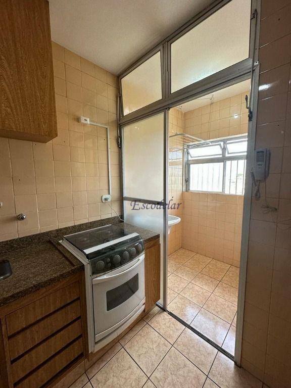 Apartamento à venda com 2 quartos, 63m² - Foto 14