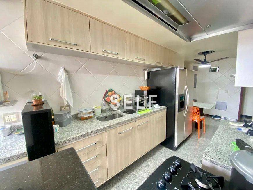 Apartamento à venda com 4 quartos, 110m² - Foto 14