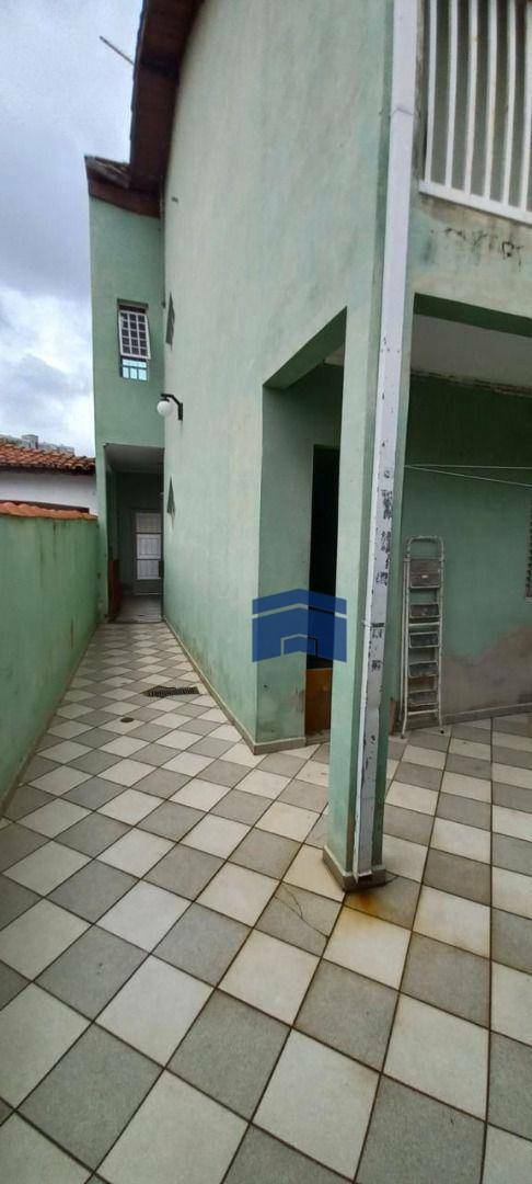 Sobrado à venda com 3 quartos, 245m² - Foto 11