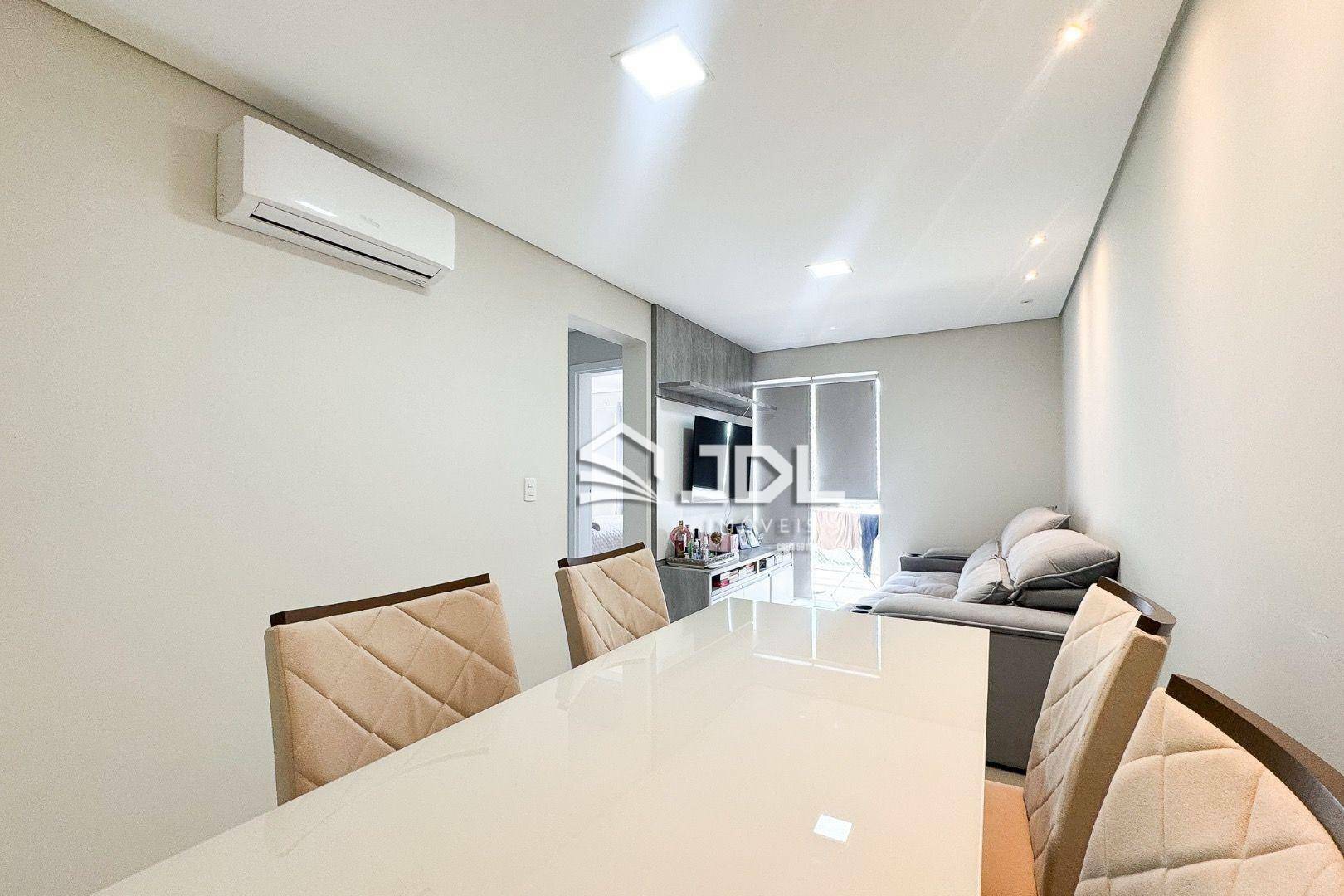 Apartamento à venda com 2 quartos, 57m² - Foto 3