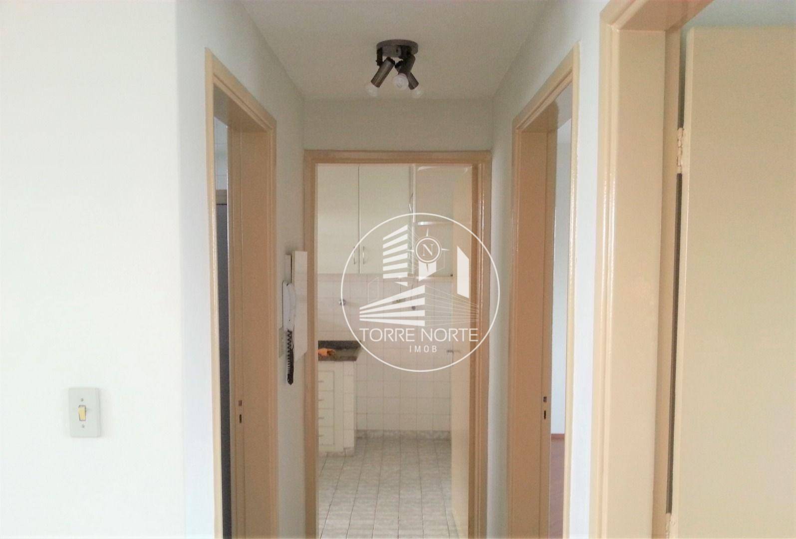 Apartamento à venda com 2 quartos, 68m² - Foto 11