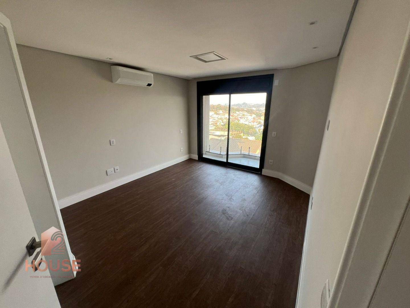 Casa de Condomínio à venda com 3 quartos, 250m² - Foto 17