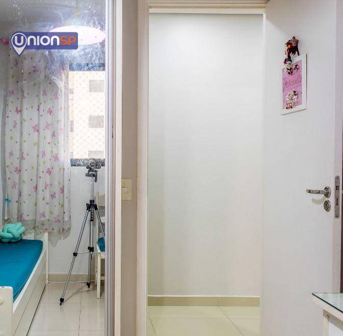 Apartamento à venda com 3 quartos, 75m² - Foto 12