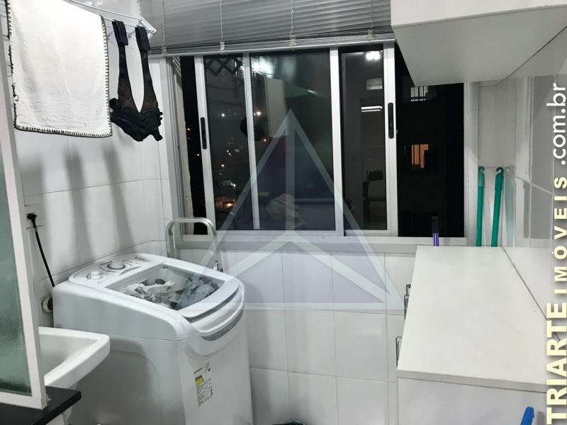 Apartamento à venda com 2 quartos, 62m² - Foto 12