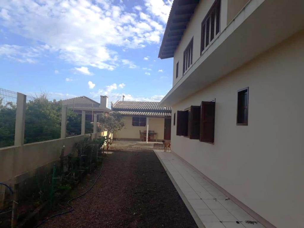 Casa à venda com 7 quartos, 330m² - Foto 9