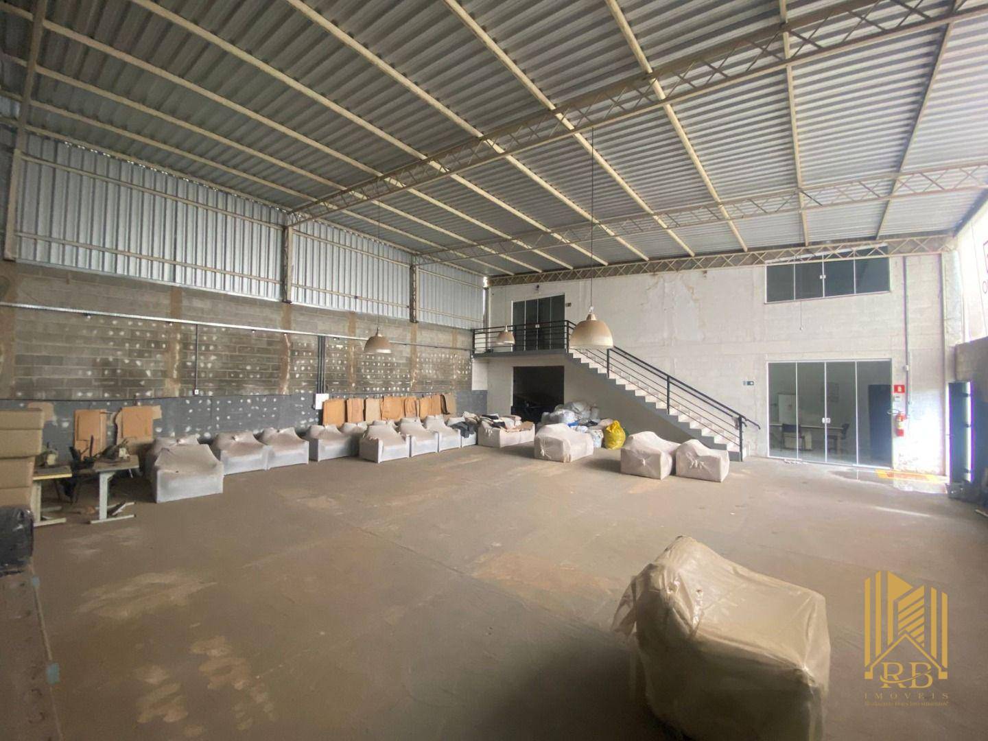 Depósito-Galpão, 600 m² - Foto 1