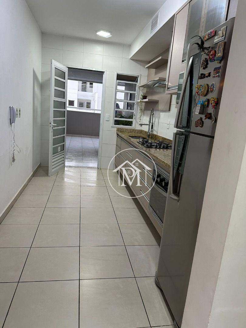 Apartamento à venda com 3 quartos, 128m² - Foto 3