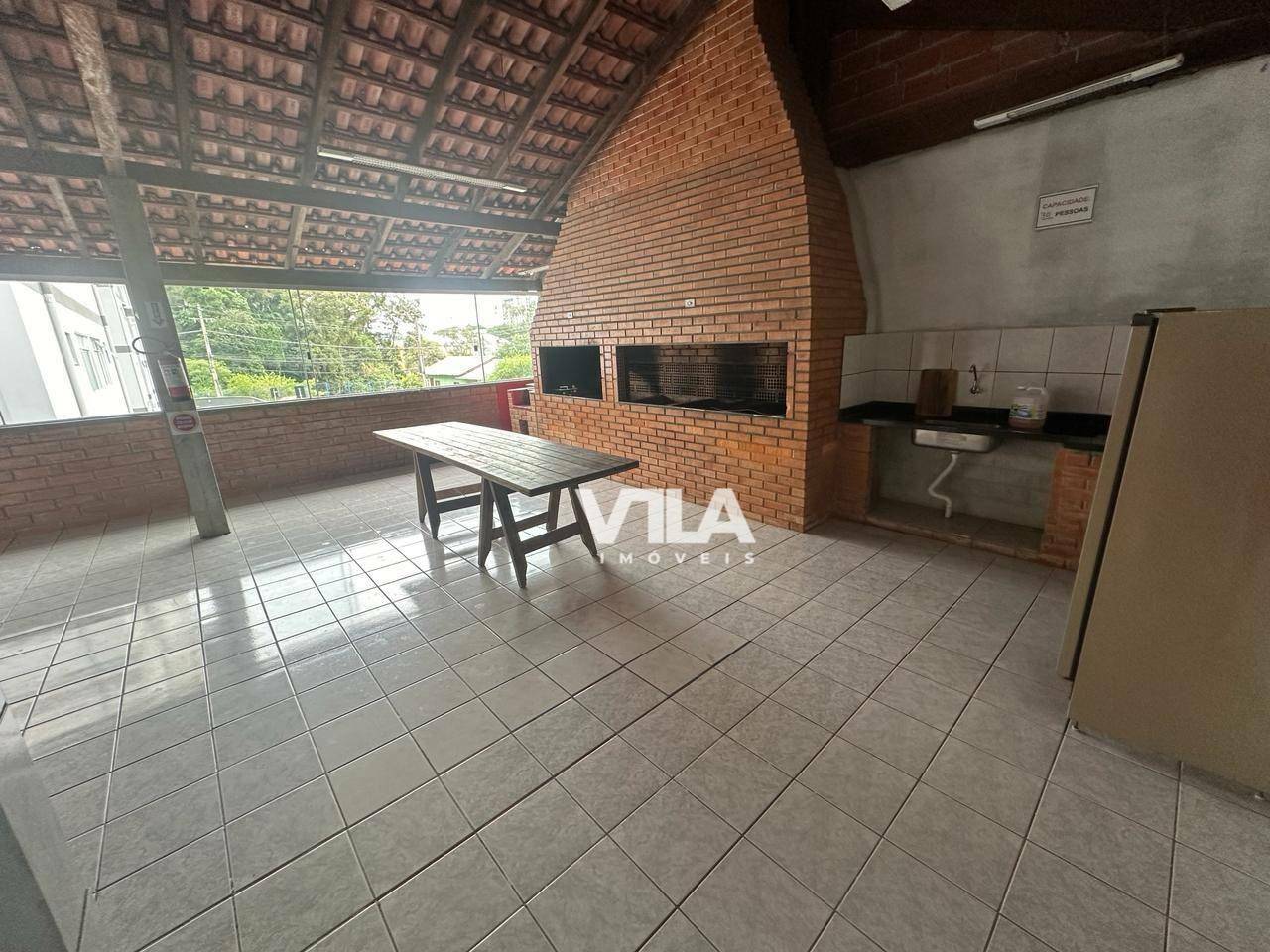 Apartamento para alugar com 2 quartos, 65m² - Foto 15