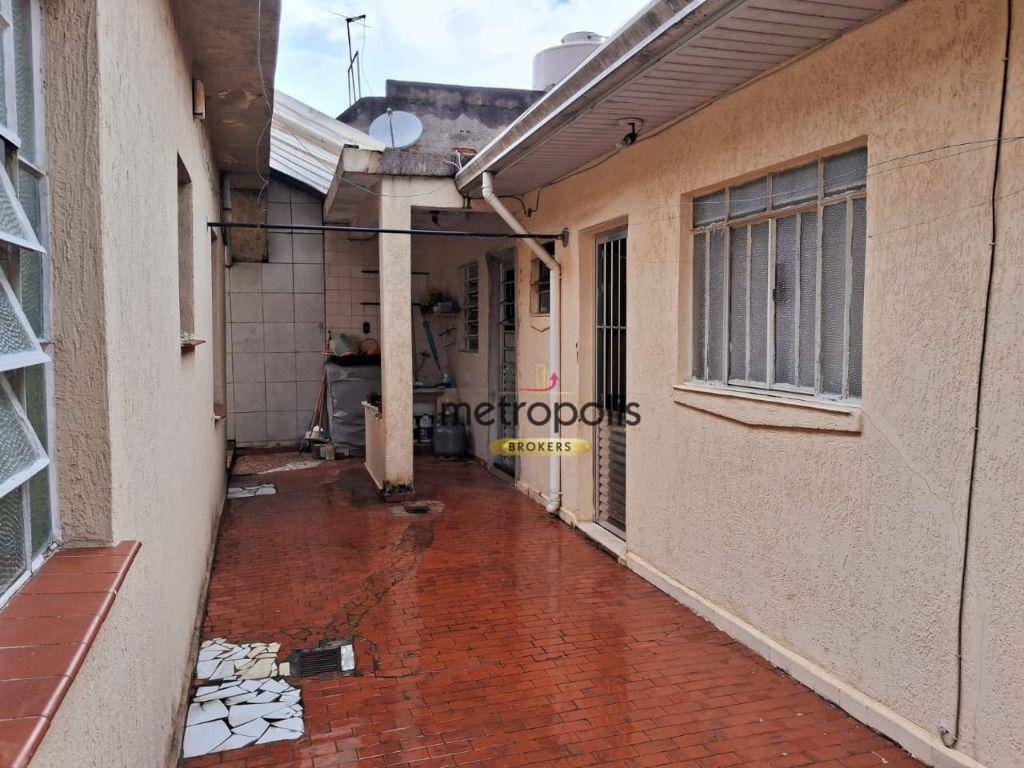 Casa à venda com 6 quartos, 120m² - Foto 16