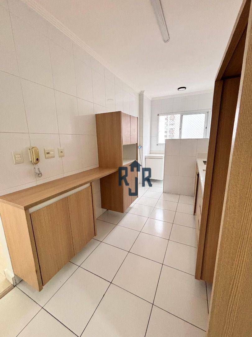 Apartamento à venda com 2 quartos, 80m² - Foto 24