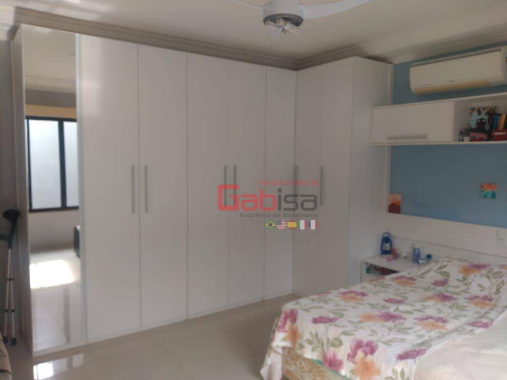 Casa à venda com 3 quartos, 240m² - Foto 17