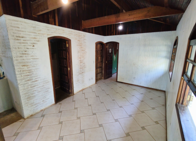 Casa à venda com 3 quartos, 1000m² - Foto 17