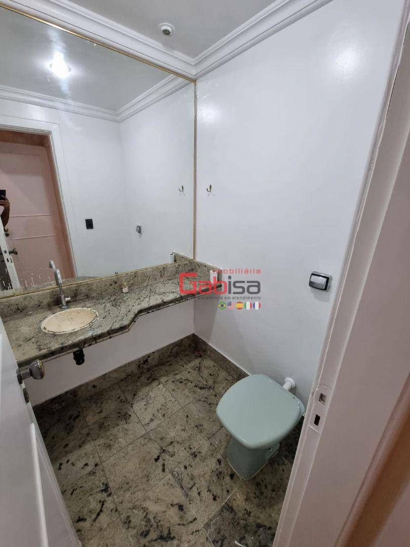 Apartamento à venda com 3 quartos, 230m² - Foto 18