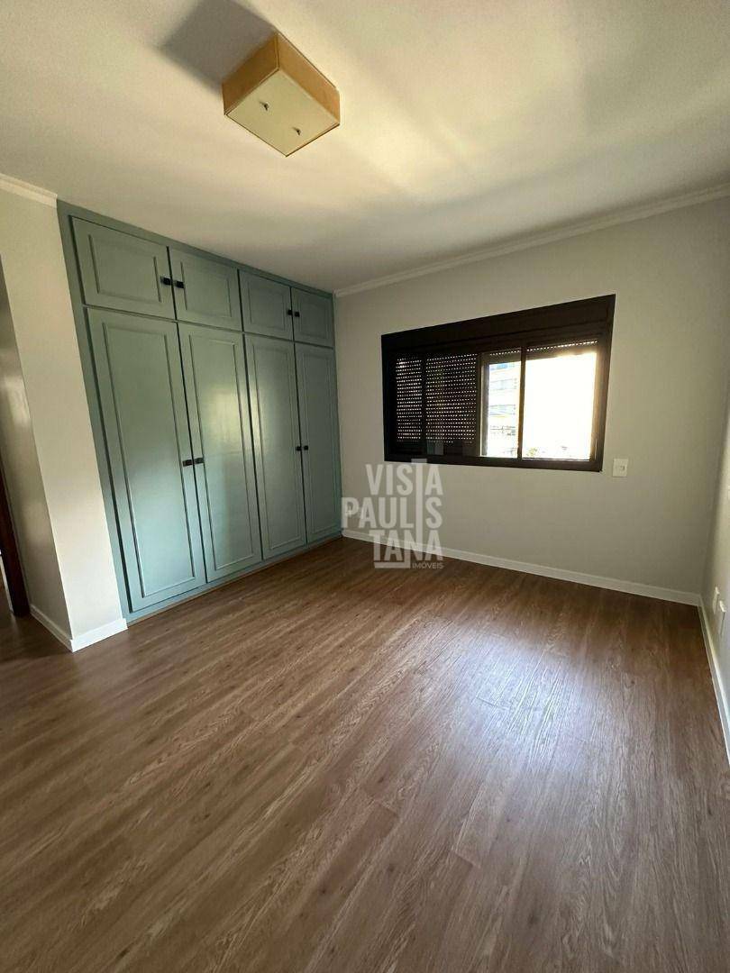 Apartamento à venda com 3 quartos, 140m² - Foto 10