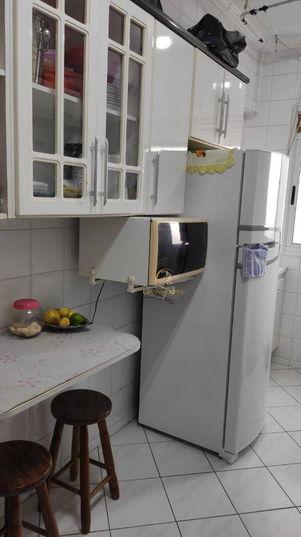 Apartamento à venda com 2 quartos, 63m² - Foto 6