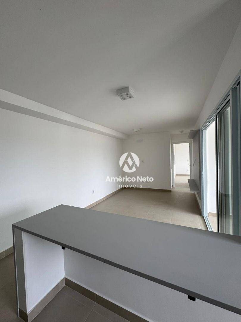 Apartamento para alugar com 2 quartos, 85m² - Foto 12