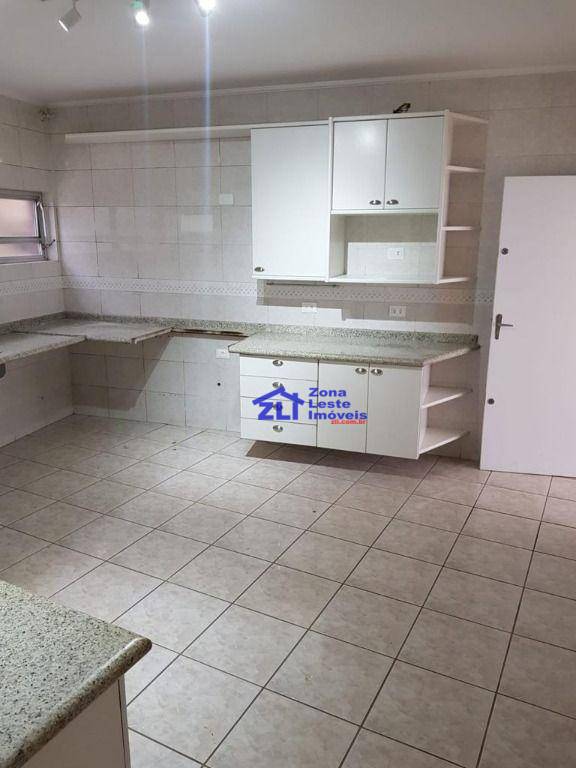 Sobrado à venda com 3 quartos, 272m² - Foto 39