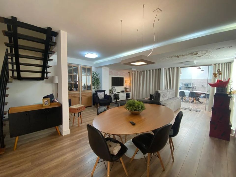 Casa de Condomínio à venda com 3 quartos, 176m² - Foto 11