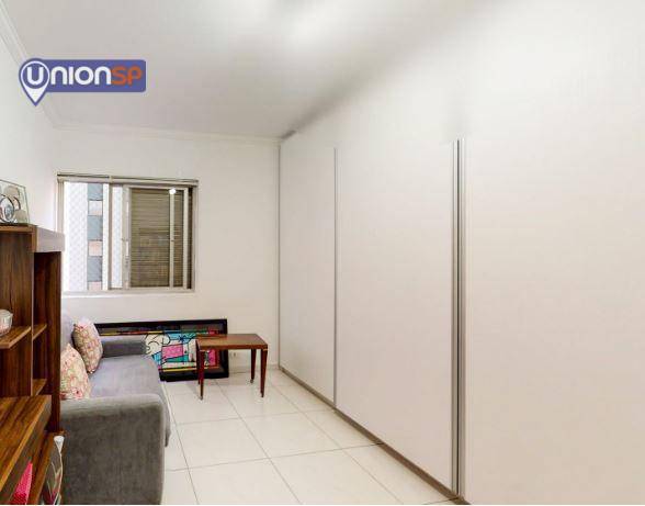 Apartamento à venda com 2 quartos, 67m² - Foto 3