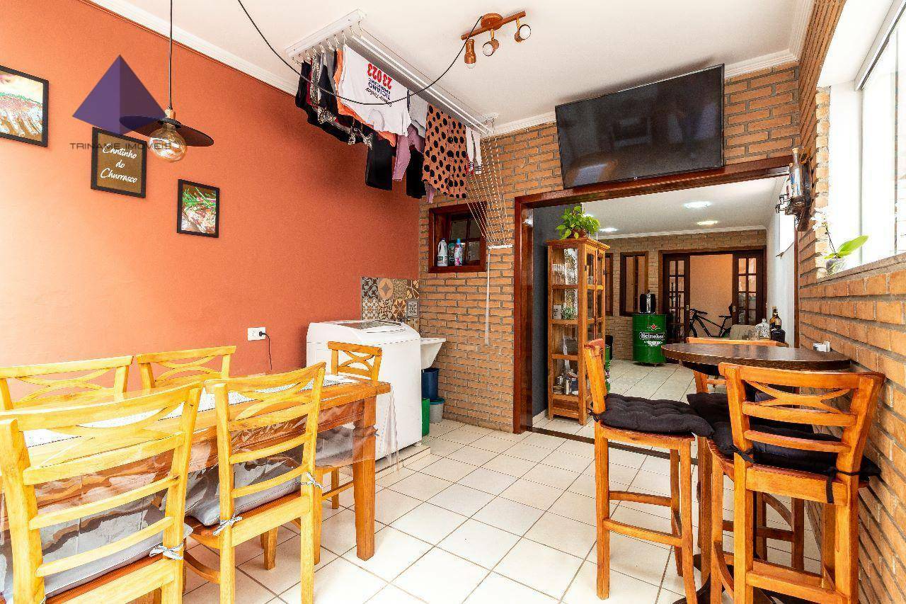 Casa à venda com 2 quartos, 135m² - Foto 22