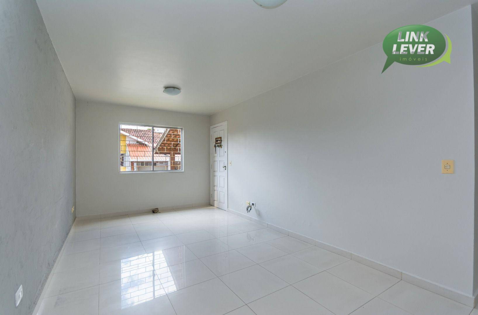 Casa de Condomínio para alugar com 3 quartos, 60m² - Foto 3