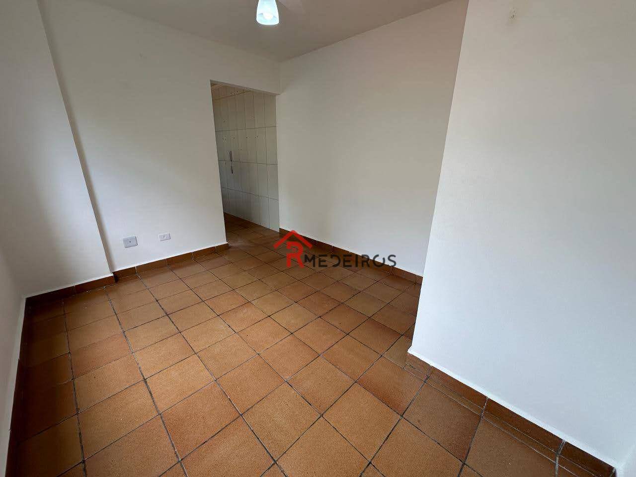 Apartamento à venda com 1 quarto, 42m² - Foto 4