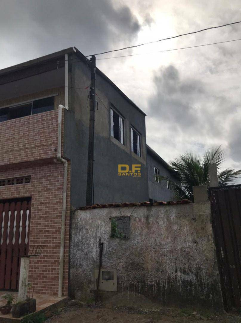 Sobrado à venda com 4 quartos, 1m² - Foto 1