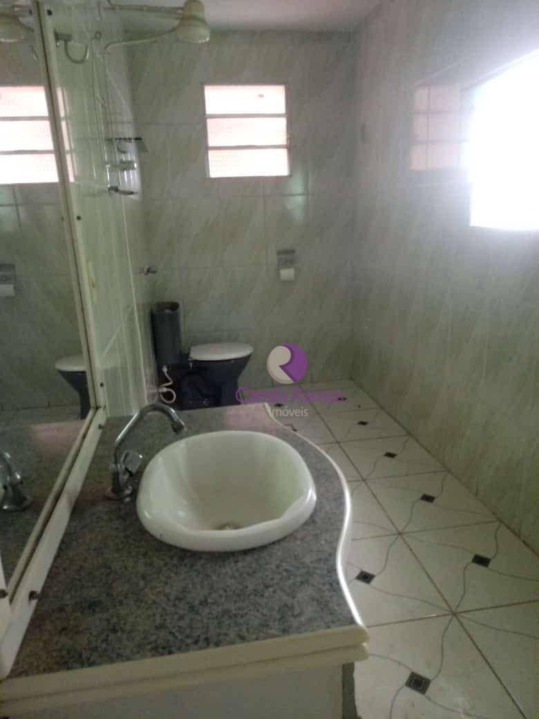 Sobrado à venda com 2 quartos, 178m² - Foto 9