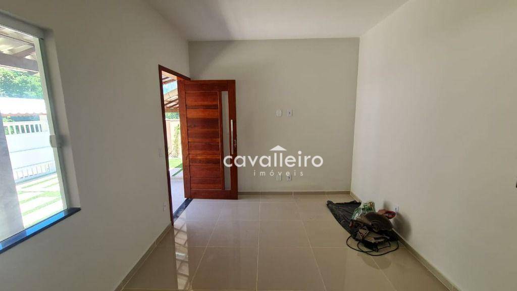 Casa à venda com 2 quartos, 80m² - Foto 11