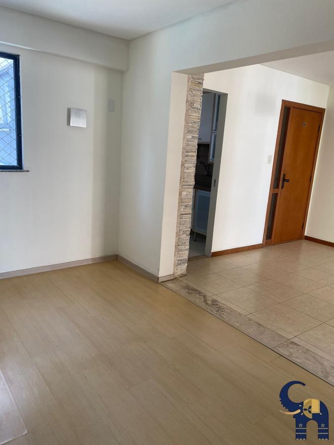 Apartamento à venda com 2 quartos, 85m² - Foto 15