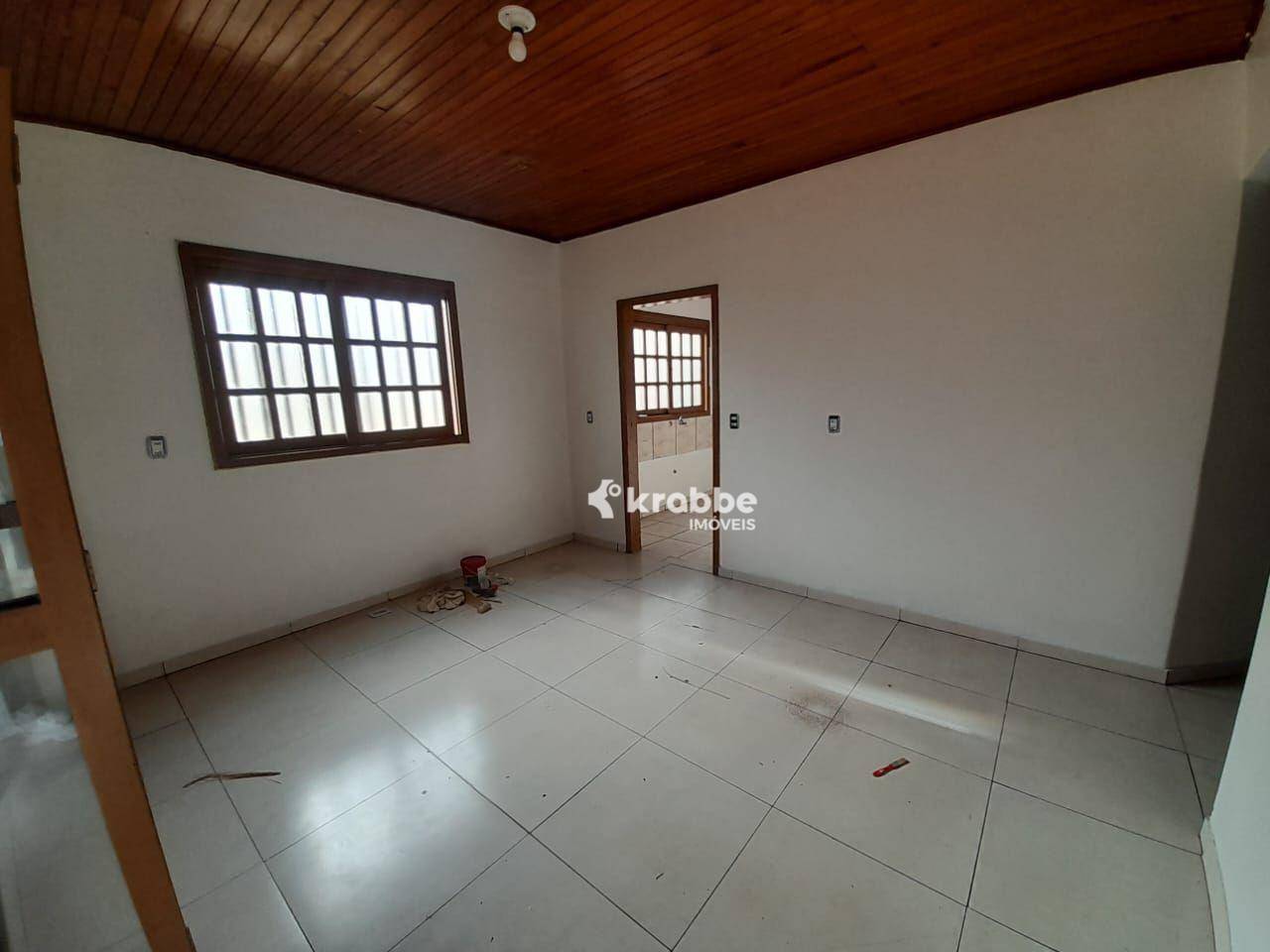 Casa para alugar com 3 quartos, 53m² - Foto 3