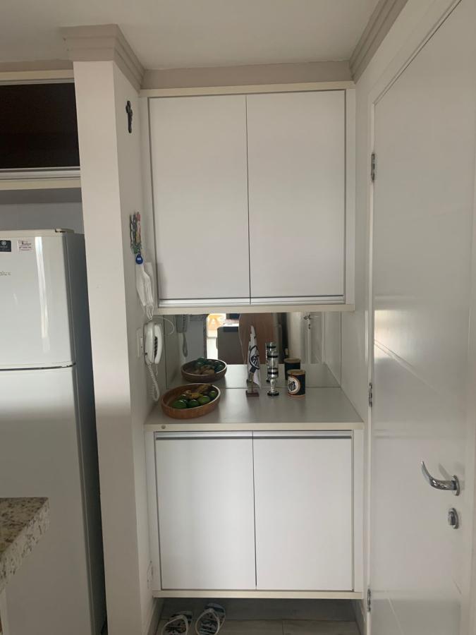 Apartamento para alugar com 2 quartos, 70m² - Foto 10