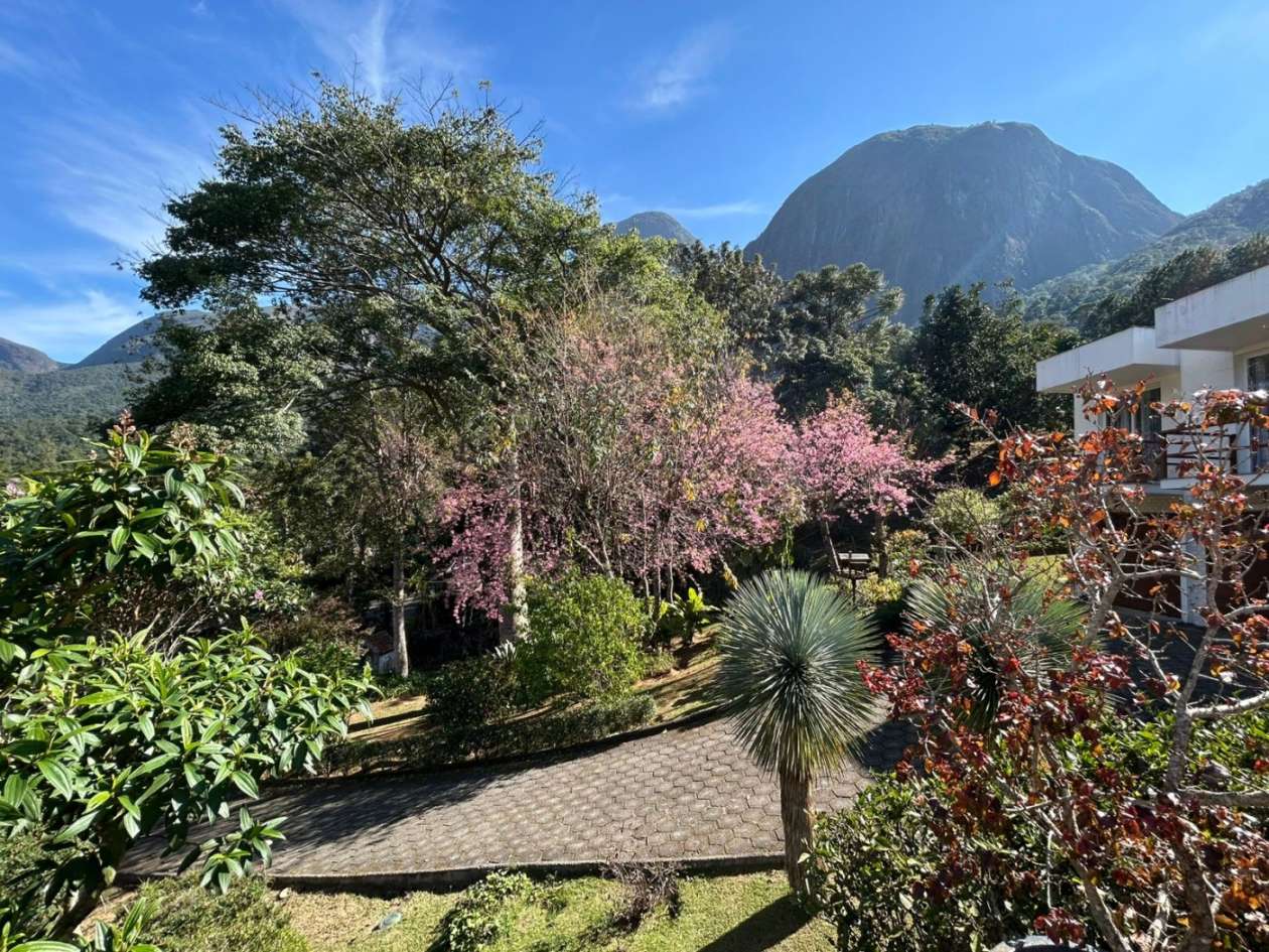 Casa de Condomínio à venda com 5 quartos, 560m² - Foto 11
