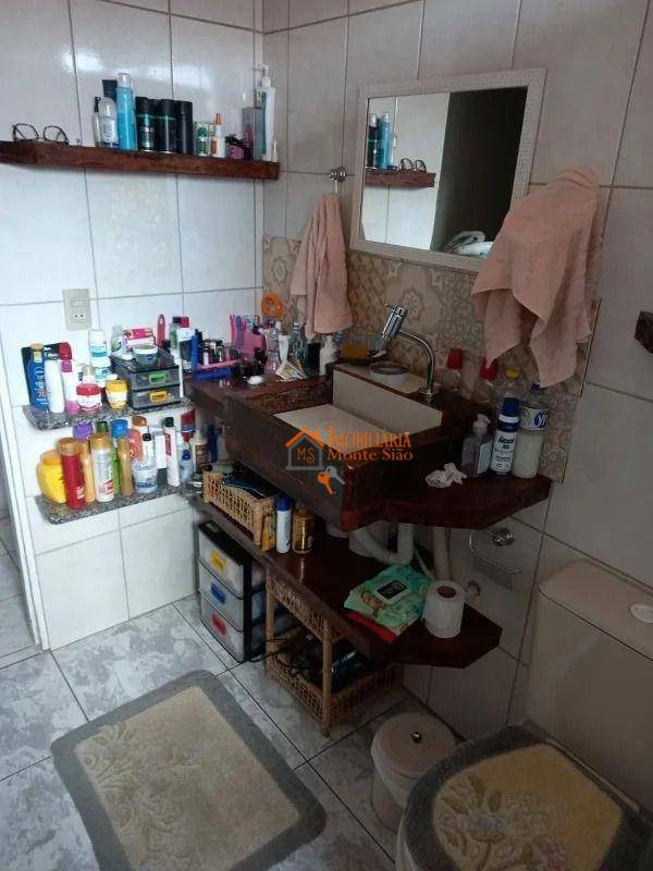 Sobrado à venda com 2 quartos, 180m² - Foto 5