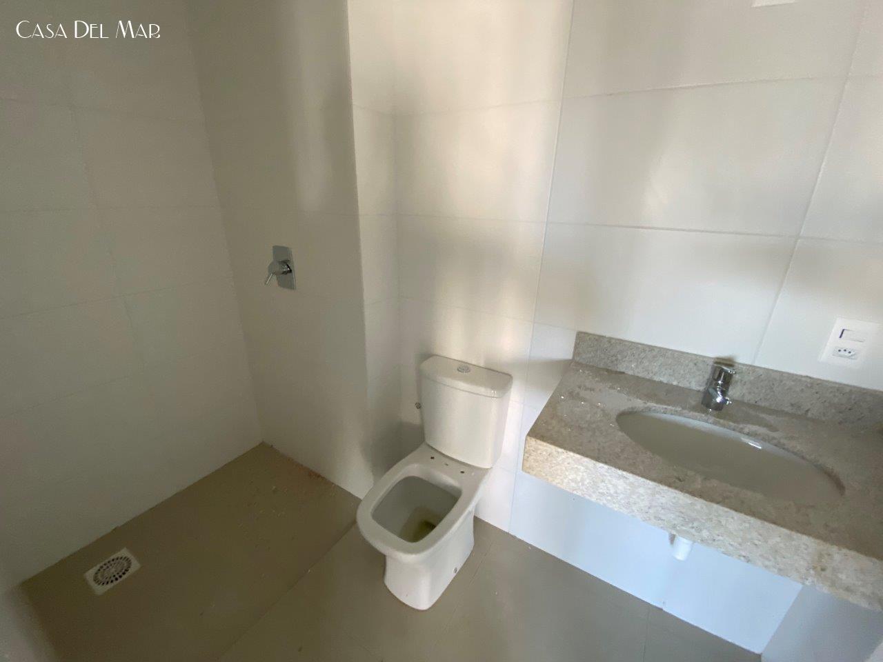 Apartamento à venda com 2 quartos, 75m² - Foto 18