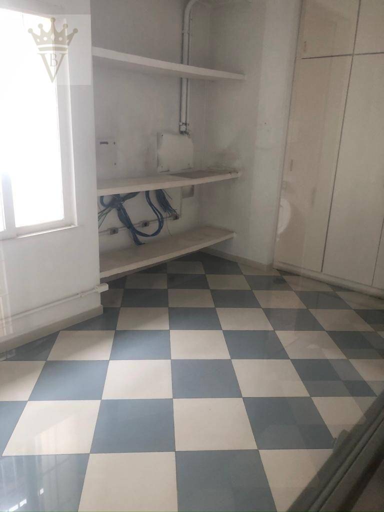 Sobrado à venda com 4 quartos, 360m² - Foto 2