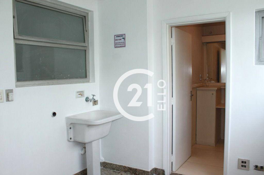 Apartamento à venda com 3 quartos, 145m² - Foto 2