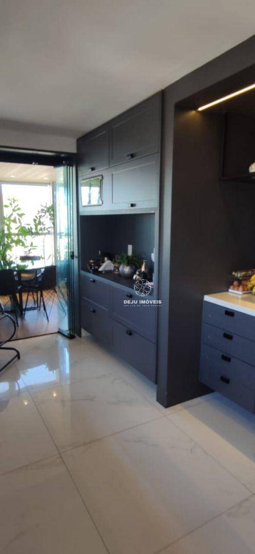 Apartamento à venda com 4 quartos, 224m² - Foto 15