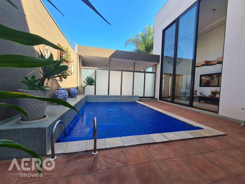 Casa de Condomínio à venda com 3 quartos, 232m² - Foto 6