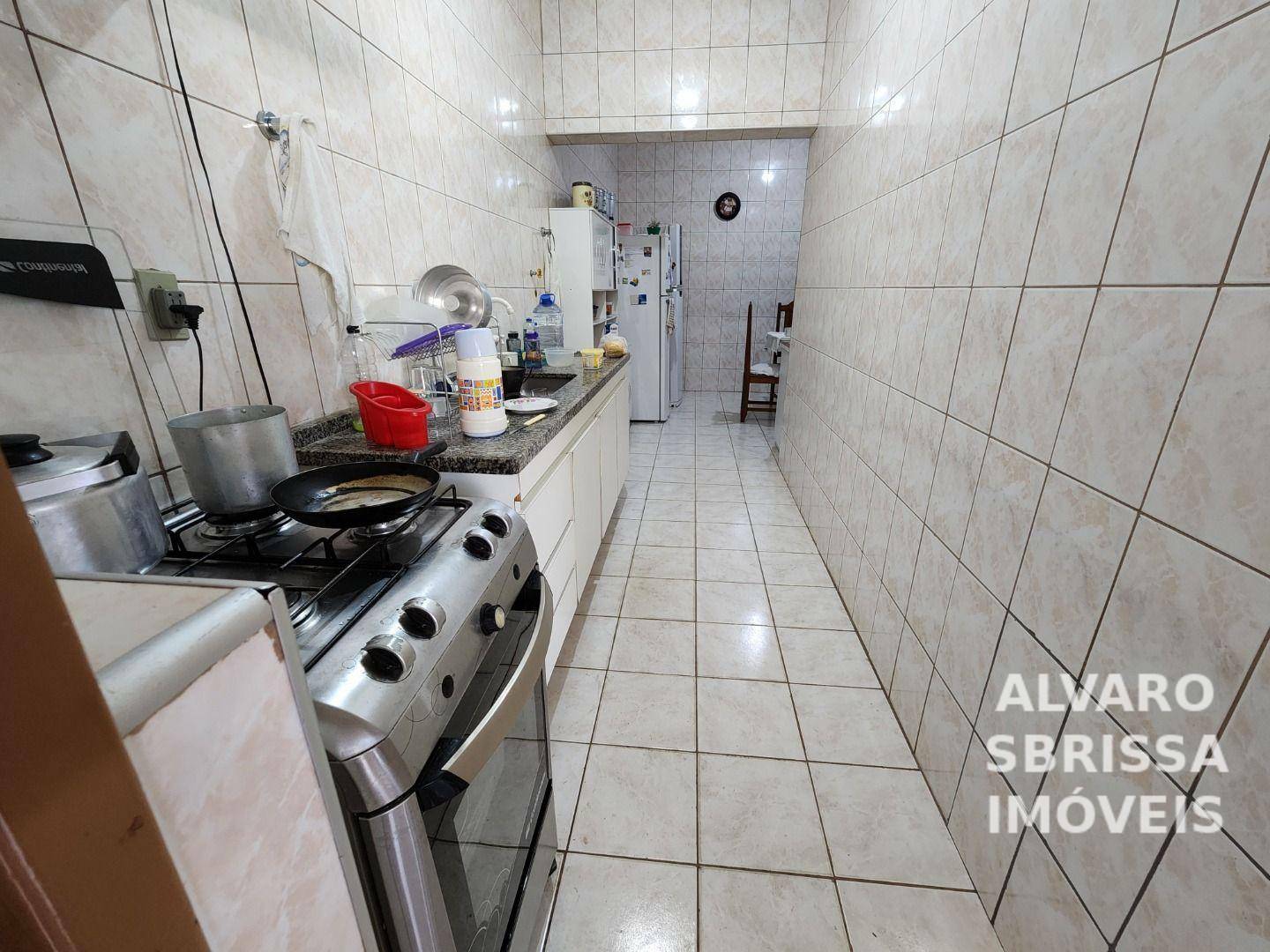 Casa à venda com 3 quartos, 94m² - Foto 14