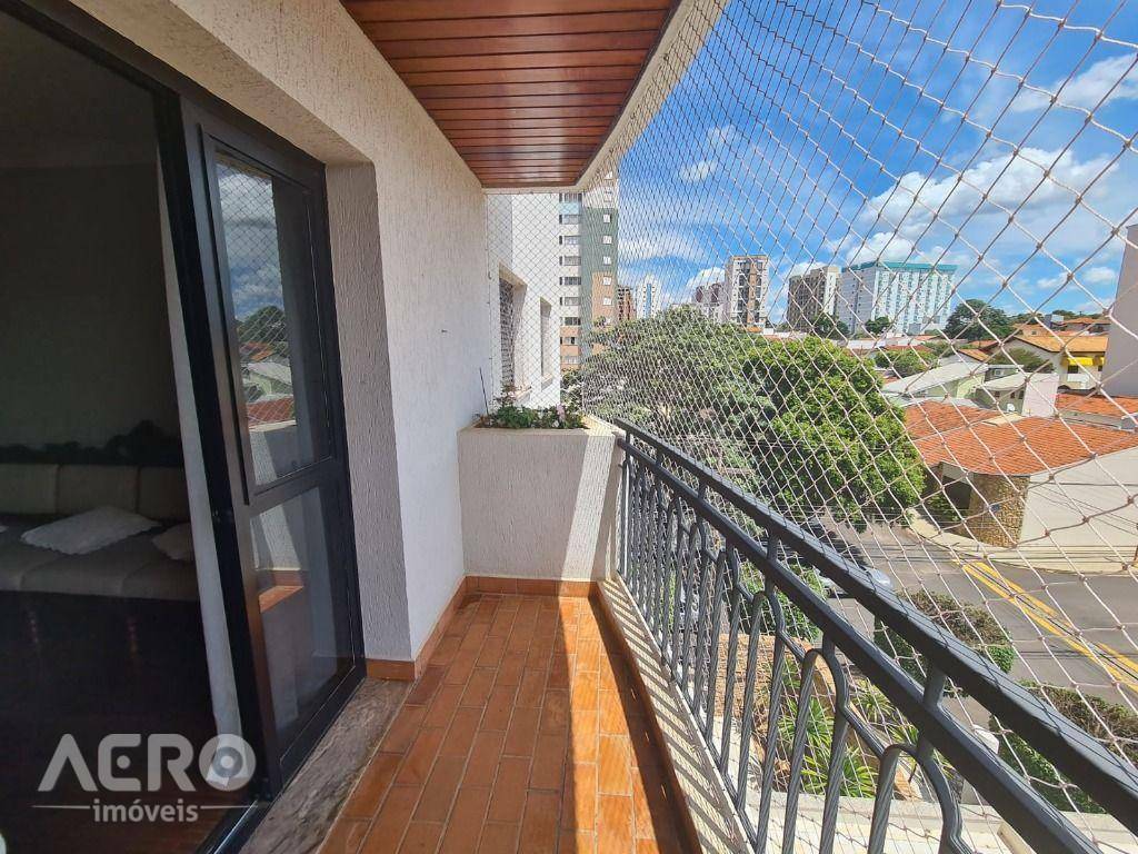 Apartamento à venda com 3 quartos, 99m² - Foto 1