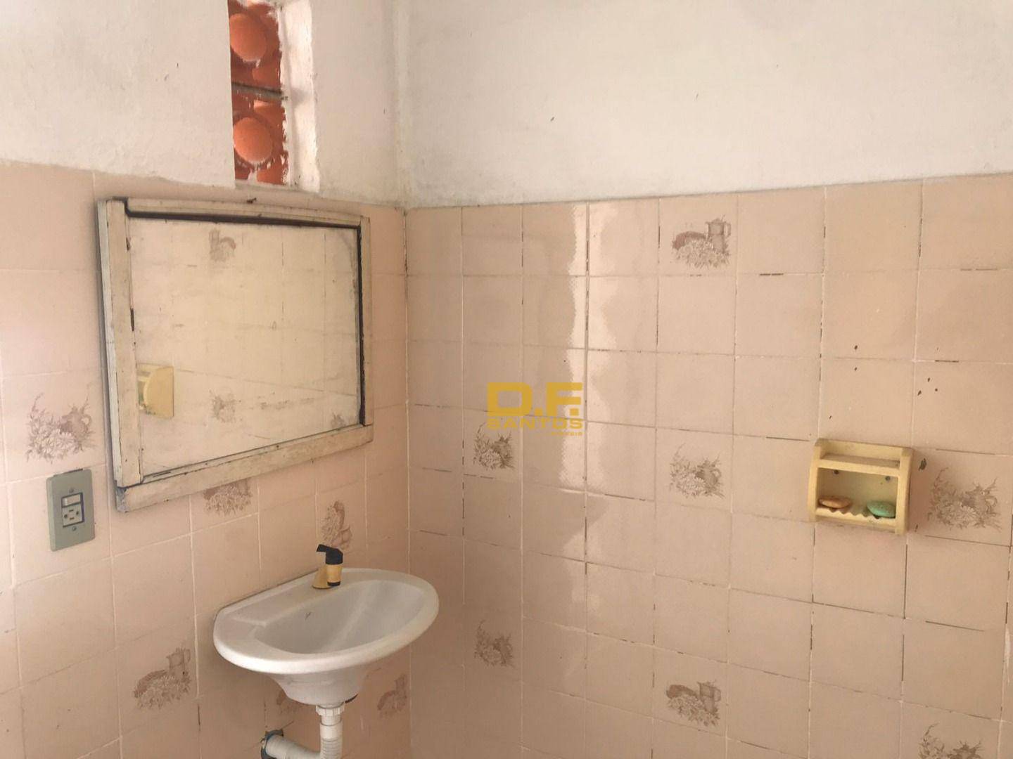 Casa à venda com 1 quarto, 92m² - Foto 13