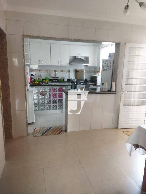 Sobrado à venda com 4 quartos, 335m² - Foto 13