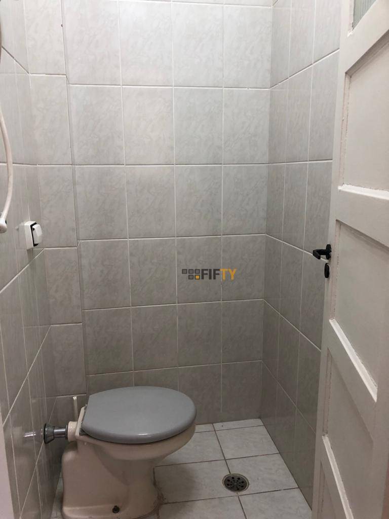 Apartamento para alugar com 2 quartos, 80m² - Foto 24