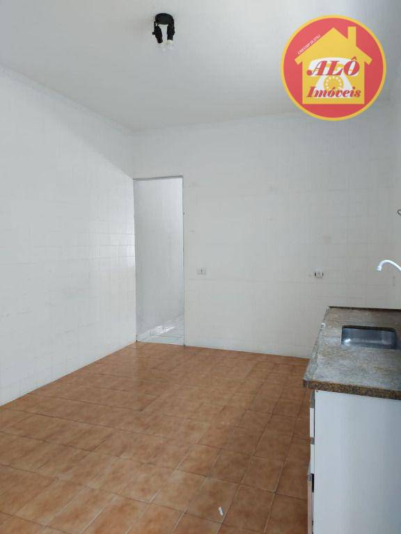 Casa para alugar com 2 quartos, 95m² - Foto 21