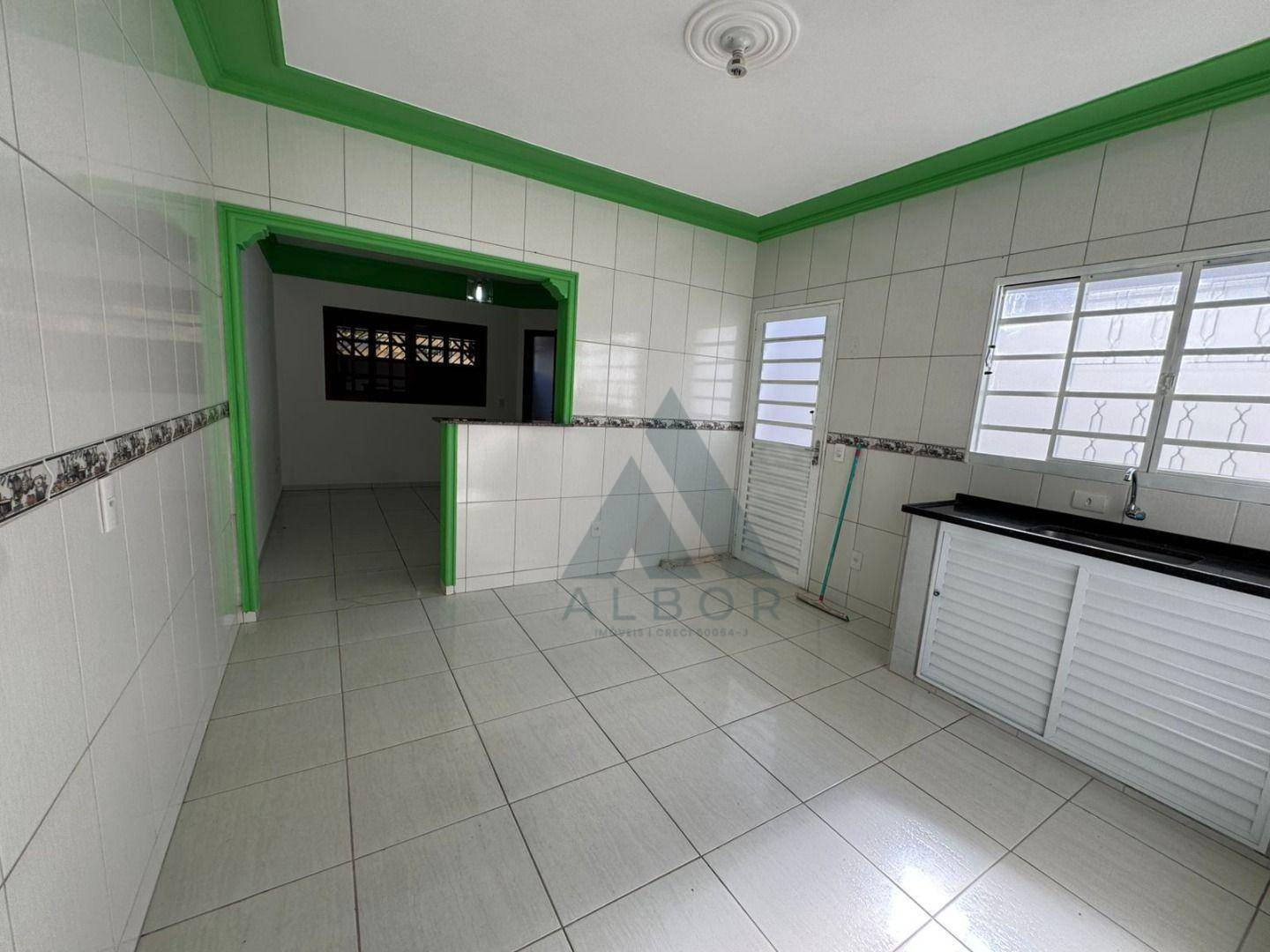 Casa, 2 quartos, 150 m² - Foto 4